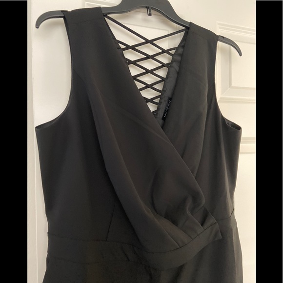 MYNT 1972 Lace-Up Back Wide Leg Jumpsuit - Picture 7 of 9